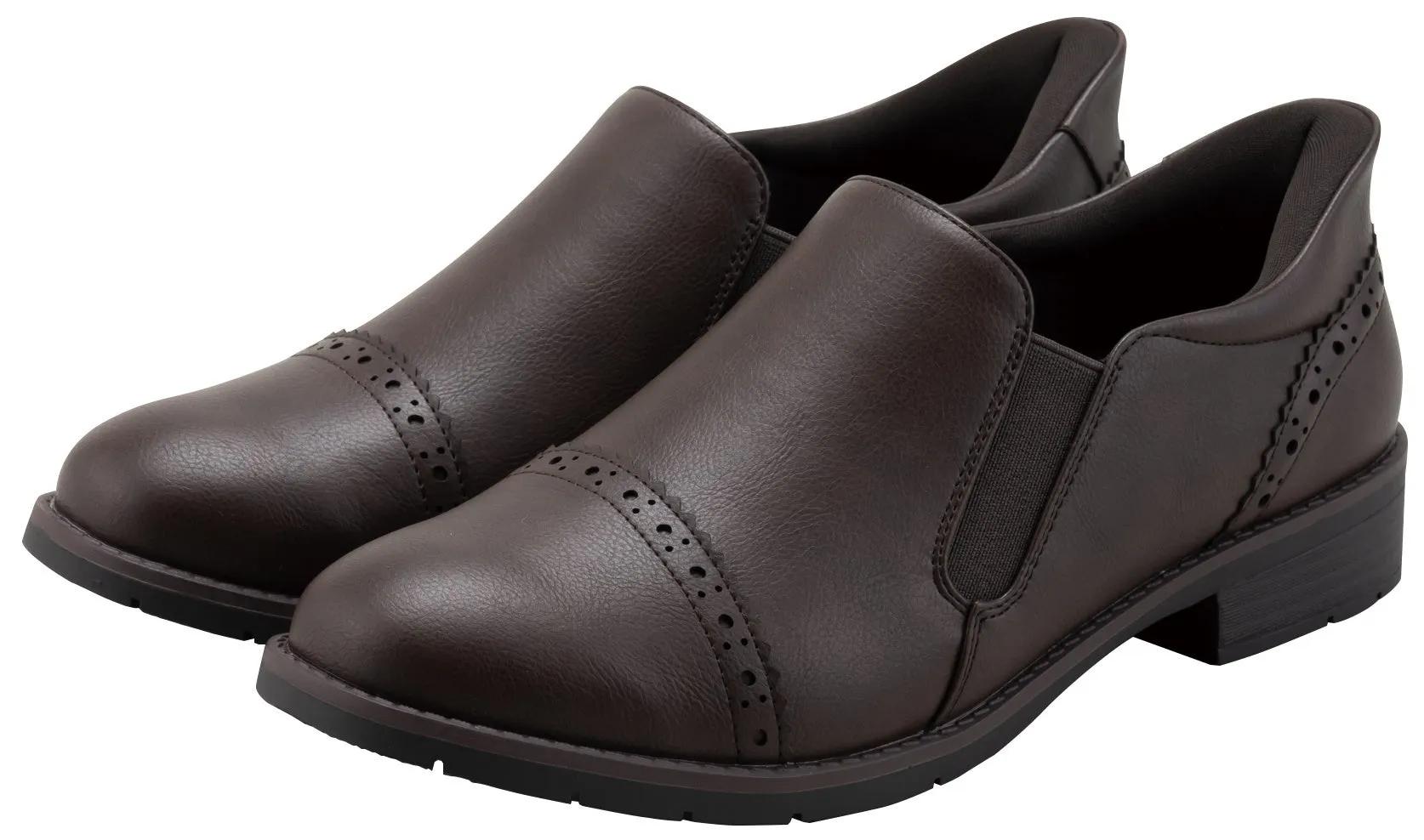 茶色の革靴のクローズアップ写真（ST-801のブラウン）