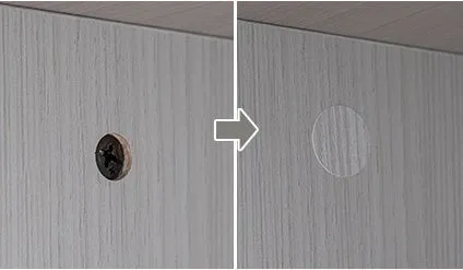 木材にネジが取り付けられている状態から、ネジ穴を隠すためのシールが貼られている状態を示す画像です。