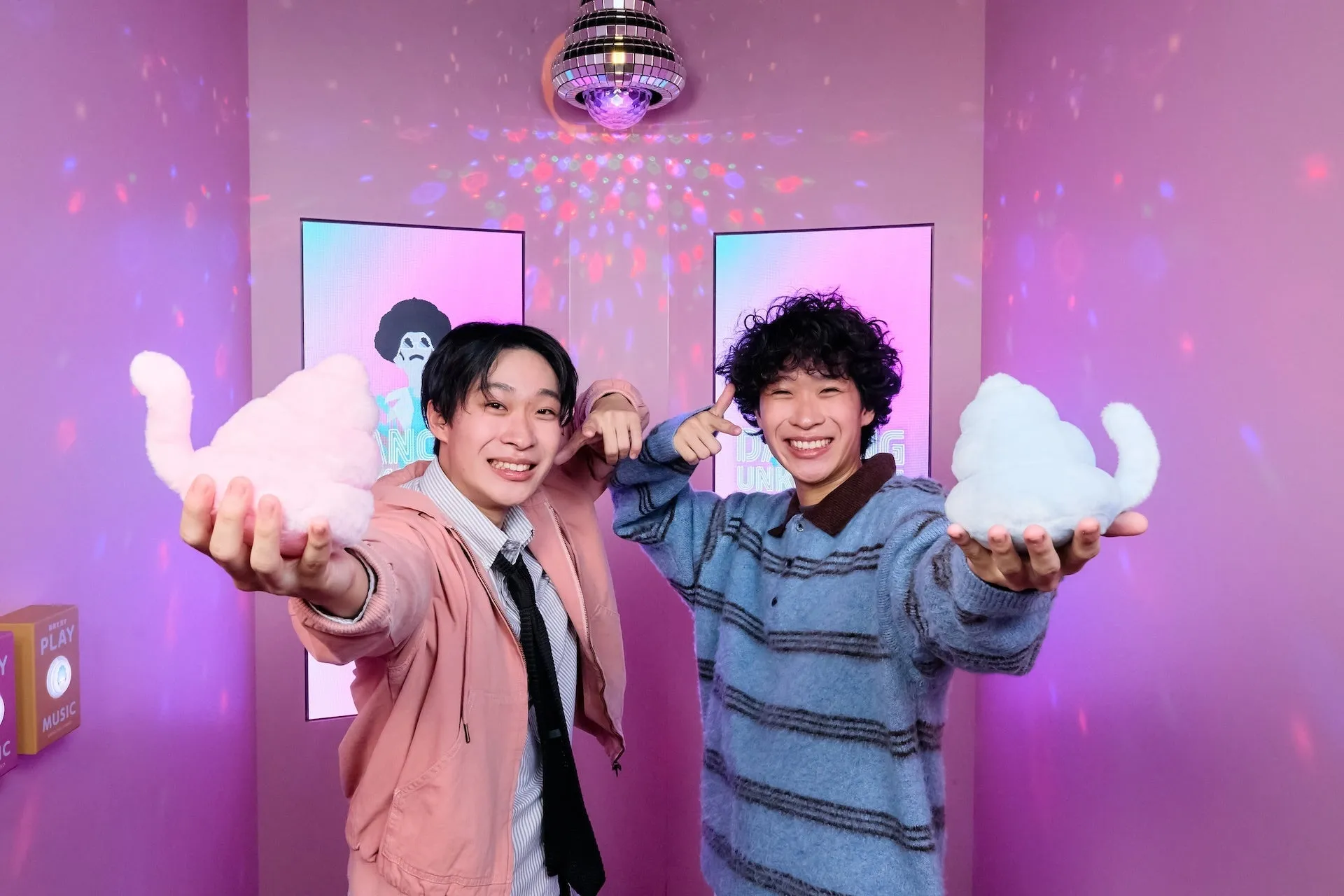 ダンシングうんこルーム