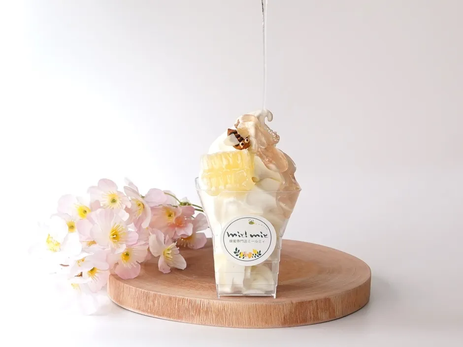 桜香るハニーソフトクリーム