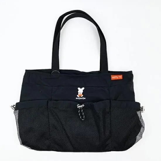 黒いトートバッグ