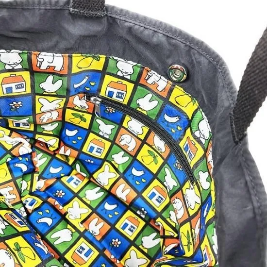 カラフルな内生地