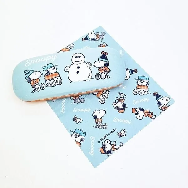 スヌーピーのメガネケース