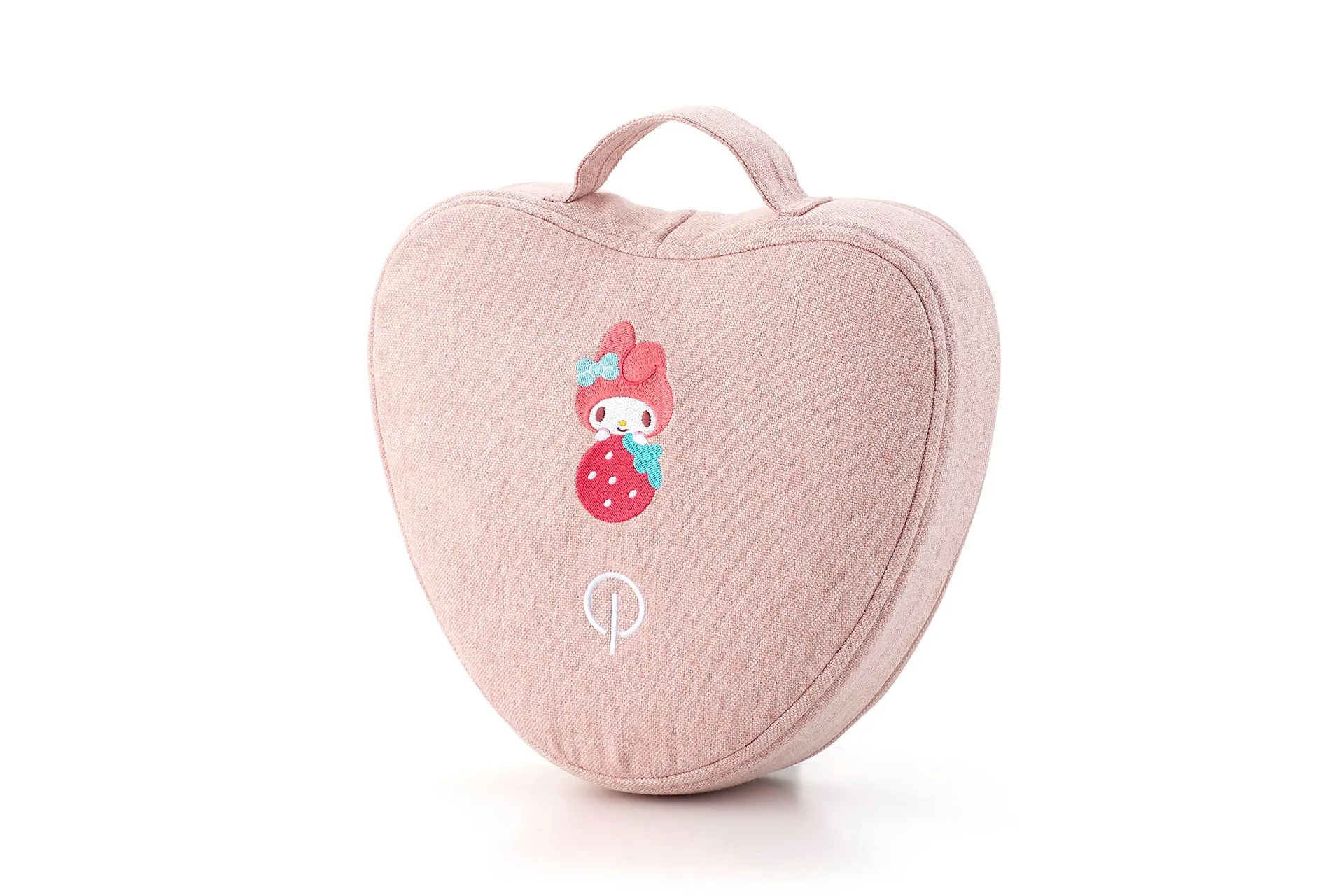 ピンク色のハート型のバッグ