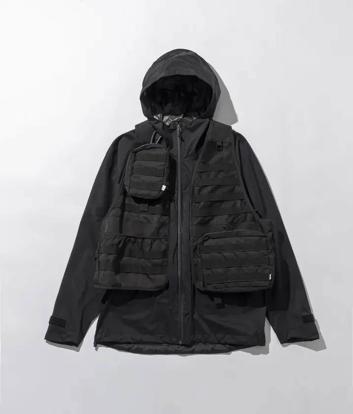 PERTEX COMBI UP SHELL JACKETとベストの組み合わせ
