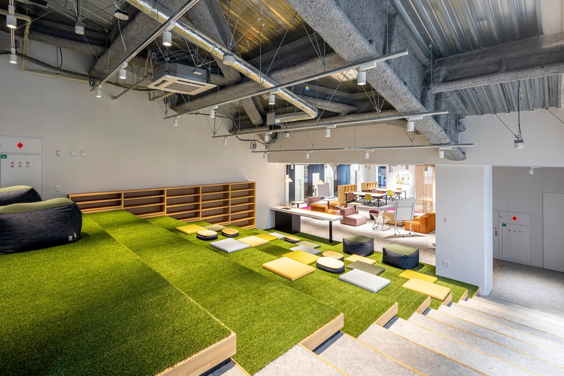 STATION Aiのリラックススペース