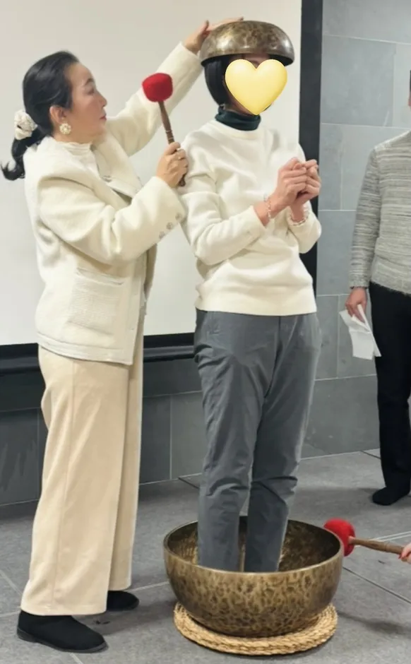 シンギングボール体験の様子