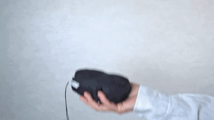 スマホサイズに収納可能