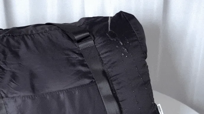 撥水生地で急な雨でも安心