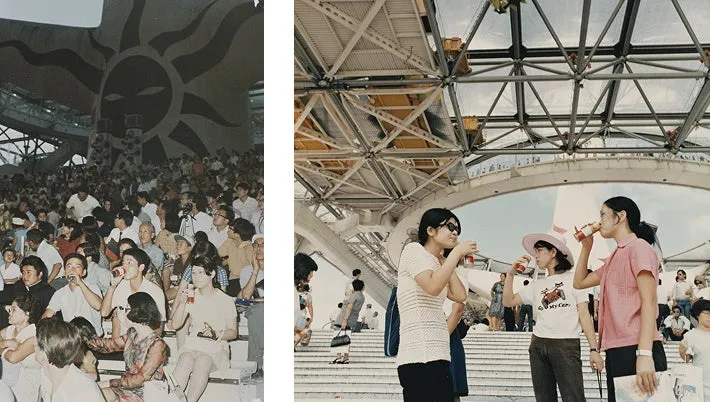大阪万博の太陽の塔と、飲み物を飲む人々が写った写真